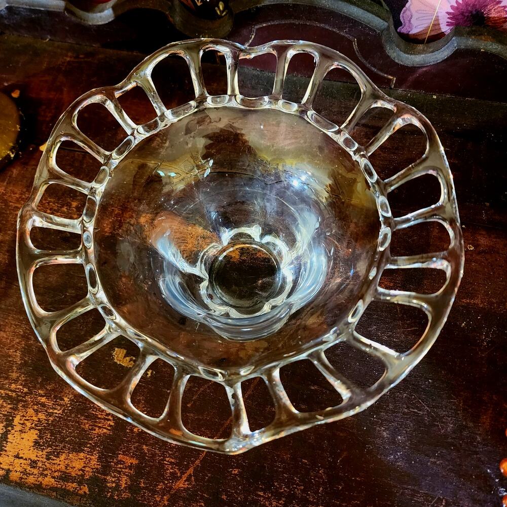 Duncan Miller Open Lace Ruffle Crystal Bowl Centerpiece circa 1930